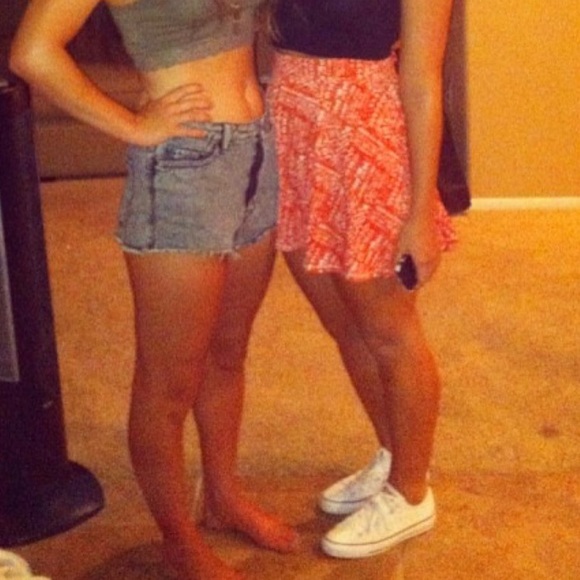 Target Red & white patterned circle skirt for summer - Picture 2 of 5